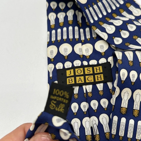 LIGHT BULB Tie - Thomas Edison - Science Guy - Josh Bach Tie EUC Pure Silk - Picture 4 of 4